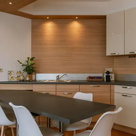 Light-filled With Lateral Sea View Apartamento *